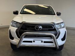 2024 Toyota Hilux SR Hi-Rider