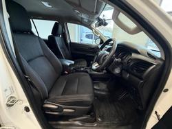 2024 Toyota Hilux SR Hi-Rider