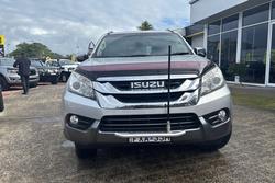 2015 Isuzu MU-X LS-T