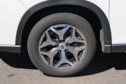 2025 Subaru Forester 2.5i