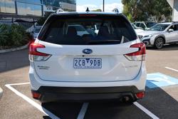 2025 Subaru Forester 2.5i