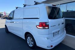 2022 LDV G10 +