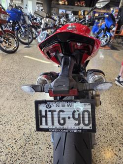 2025 Ducati Streetfighter V2 S