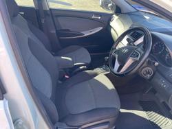 2013 Hyundai Accent SR RB3 Crystal White