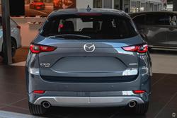 2025 Mazda CX-5 G25 Akera