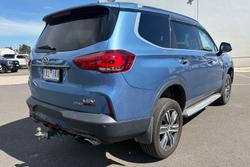 2022 LDV D90 Executive