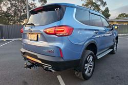 2022 LDV D90 Executive