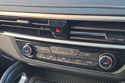 2022 LDV D90 Executive