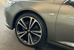 2019 Holden Calais V