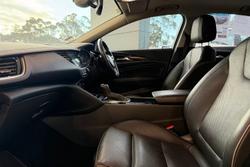 2019 Holden Calais V