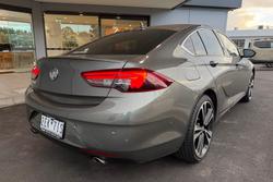 2019 Holden Calais V