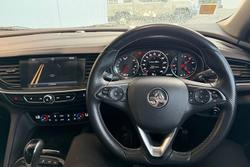 2019 Holden Calais V