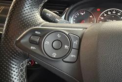 2019 Holden Calais V