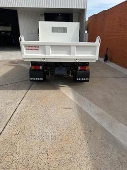 2025 Hino 300 Series 616 Tipper