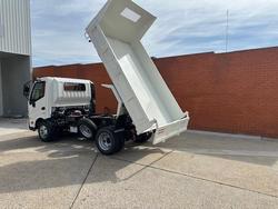 2025 Hino 300 Series 616 Tipper