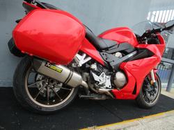 2017 Honda VFR800F ABS RED