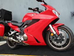 2017 Honda VFR800F ABS RED
