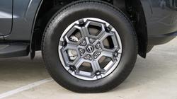 2026 Nissan Navara ST-X