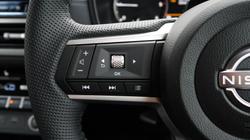 2026 Nissan Navara ST-X