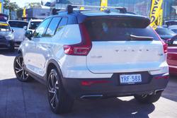 2019 Volvo XC40 T5 R-Design
