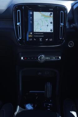 2019 Volvo XC40 T5 R-Design