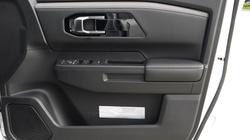 2026 Nissan Navara ST-X