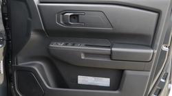 2026 Nissan Navara ST