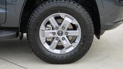 2026 Nissan Navara ST