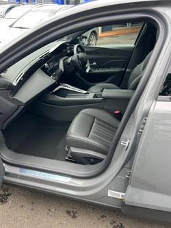 2024 Peugeot 408 GT Fastback e-DCS Hybrid