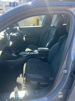 2025 Peugeot 2008 GT Hybrid