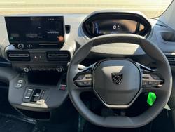 2025 Peugeot Partner Pro Low Roof LWB