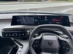 2025 Peugeot 3008 GT Premium e-DCS Hybrid