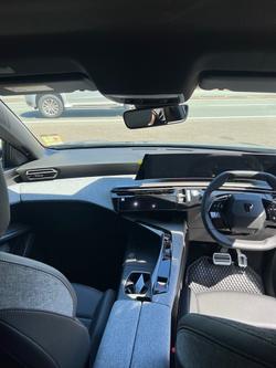 2025 Peugeot 3008 Allure e-DCS Hybrid