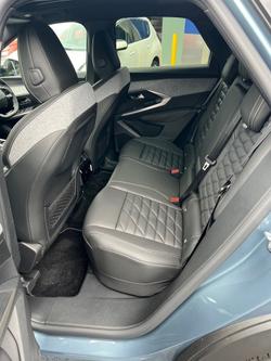 2025 Peugeot 3008 GT Premium e-DCS Hybrid