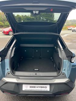 2025 Peugeot 3008 GT Premium e-DCS Hybrid