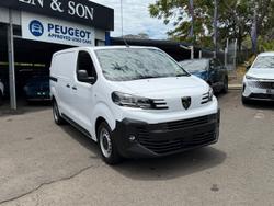 2025 Peugeot Expert Pro SWB