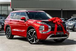 2024 Mitsubishi Outlander Exceed