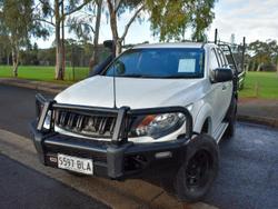 2016 Mitsubishi Triton GLX