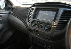 2016 Mitsubishi Triton GLX