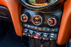 2023 MINI Hatch John Cooper Works Classic