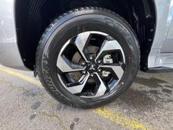 2024 Mitsubishi Pajero Sport Exceed