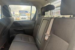 2019 Toyota Hilux SR