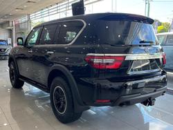 2026 Nissan Patrol Warrior Y62 MY26 4X4 Dual Range Black Obsidian