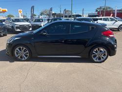 2015 Hyundai Veloster SR Turbo