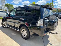 2012 Mitsubishi Pajero GLX