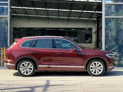 2022 Volkswagen Touareg 210TDI Elegance CR MY22 Four Wheel Drive Malbec Red