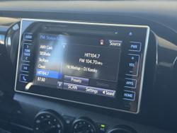 2017 Toyota Hilux SR