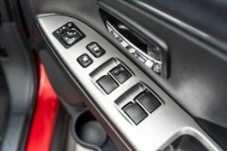 2024 Mitsubishi ASX LS