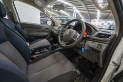 2017 Mitsubishi Triton GLX