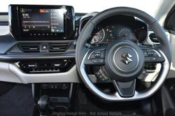 2025 Suzuki Swift Hybrid GLX